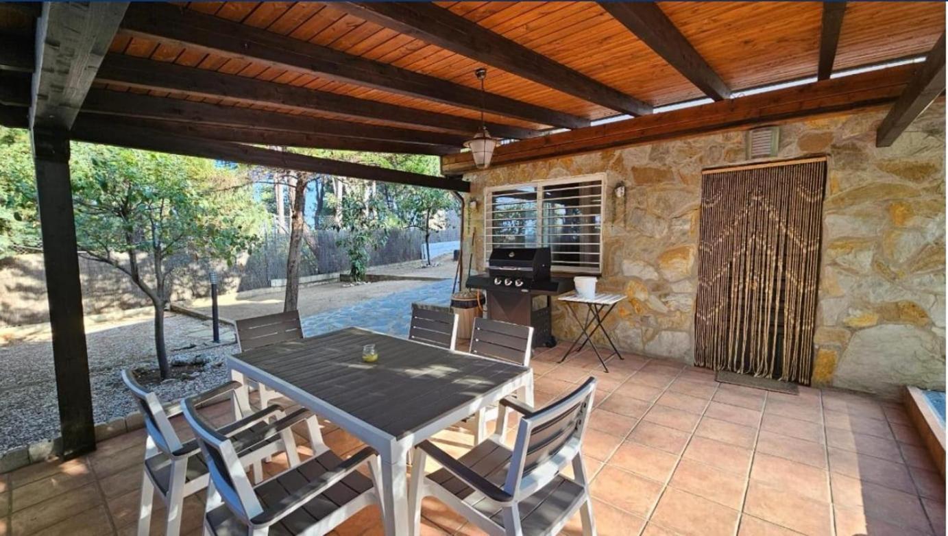 Ferienhaus Bonita Casa En El Bosque - El Tiemblo